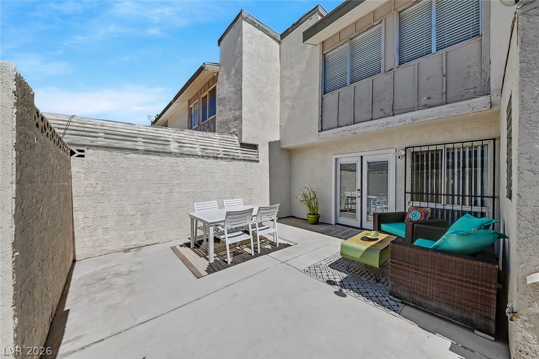 572 Willow Green Drive Las Vegas NV 89169