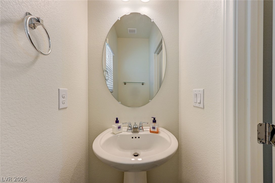 5480 Enchanted Rose Street Las Vegas NV 89148