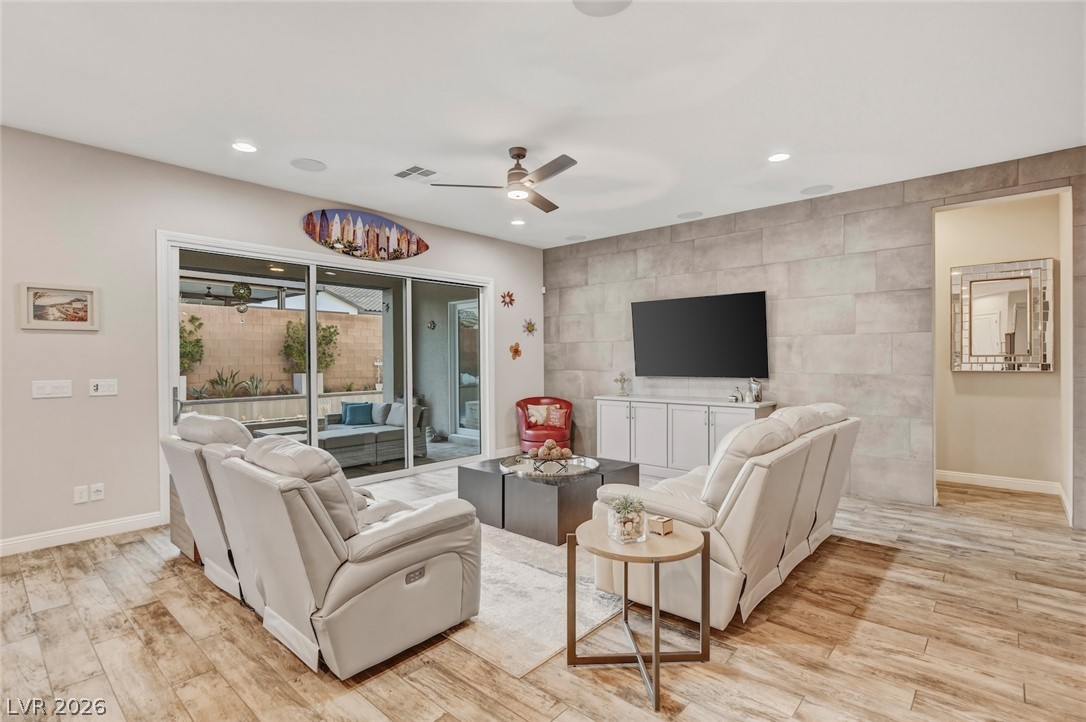 7303 Durand Park Street Las Vegas NV 89166