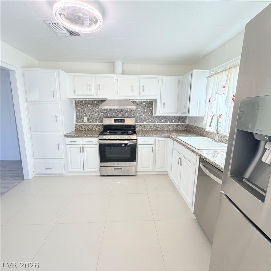 4670 Hildago Way Las Vegas NV 89121