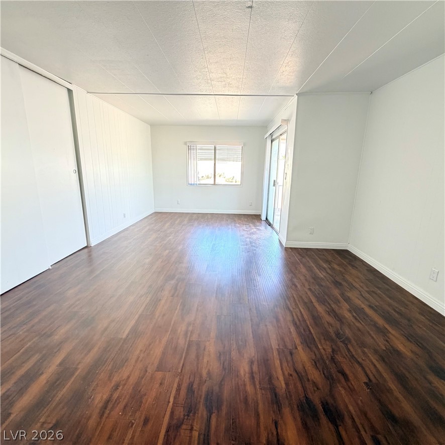 4670 Hildago Way Las Vegas NV 89121