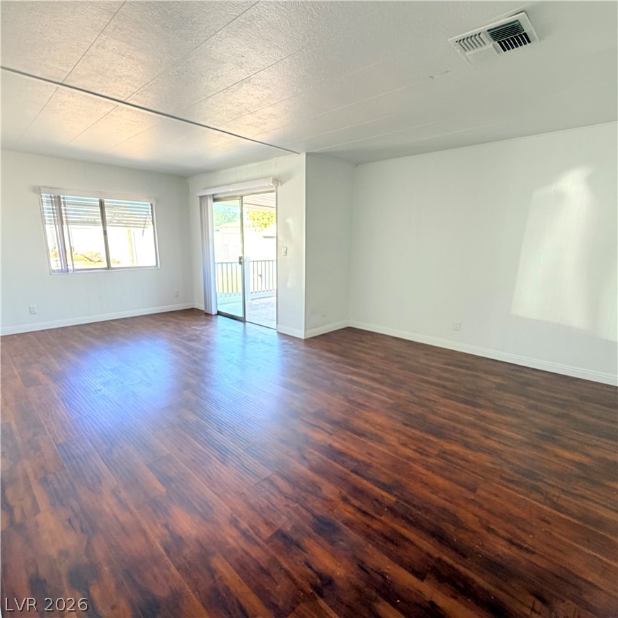 4670 Hildago Way Las Vegas NV 89121