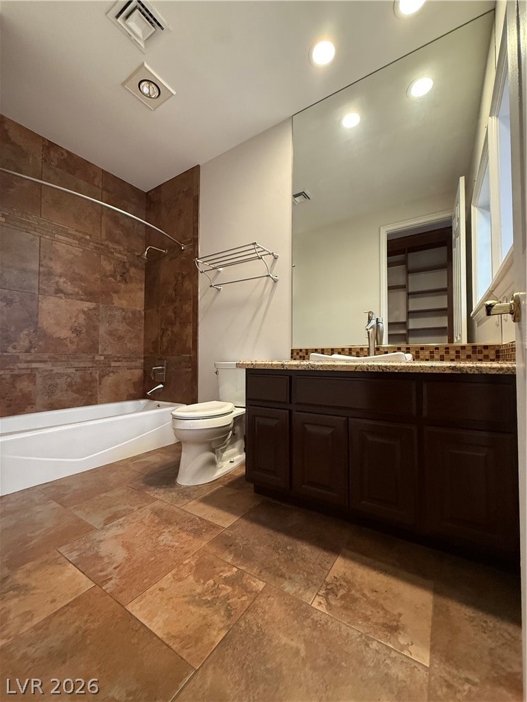 8112 Sapphire Bay Circle Las Vegas NV 89128