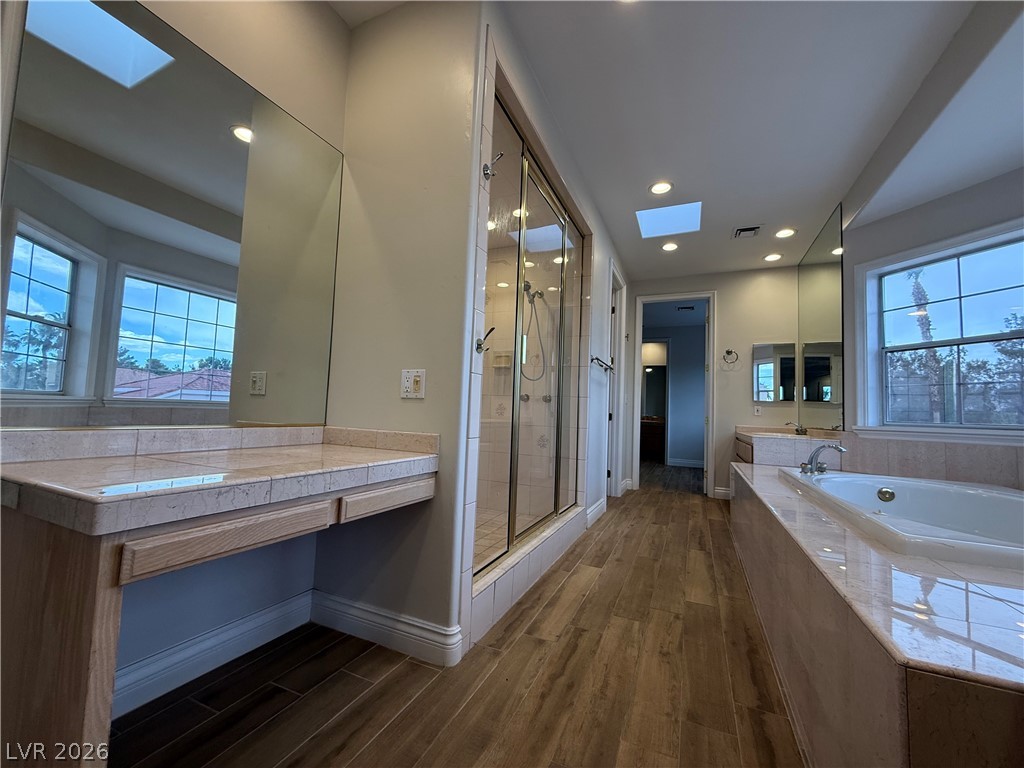 8112 Sapphire Bay Circle Las Vegas NV 89128