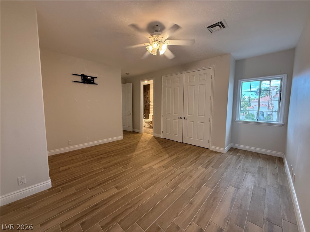 8112 Sapphire Bay Circle Las Vegas NV 89128