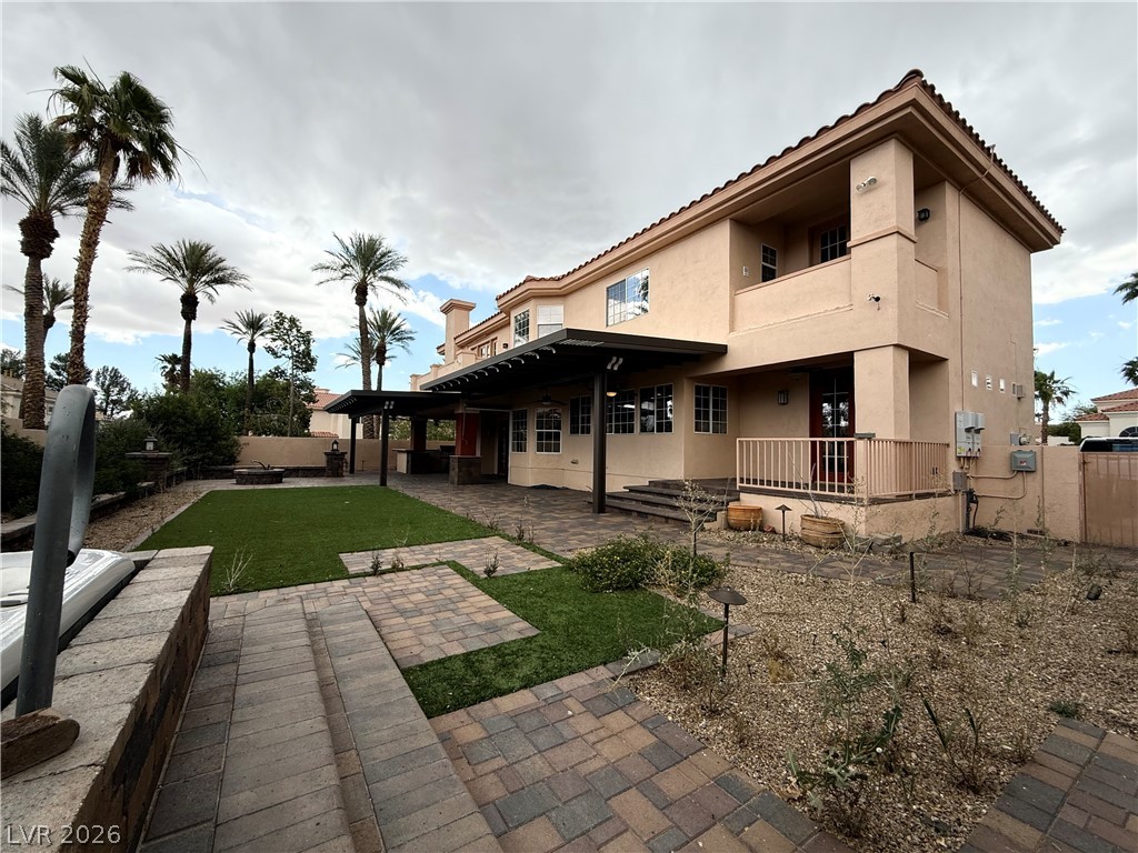 8112 Sapphire Bay Circle Las Vegas NV 89128