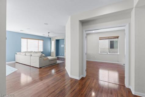 10029 Village Walk Avenue Las Vegas NV 89149