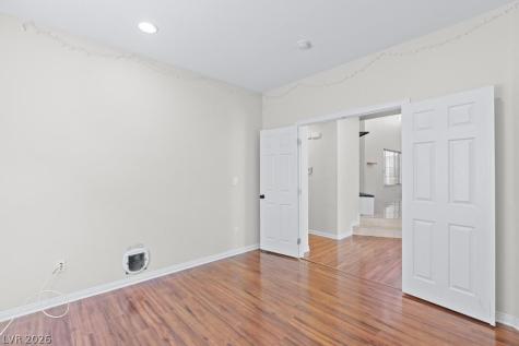10029 Village Walk Avenue Las Vegas NV 89149