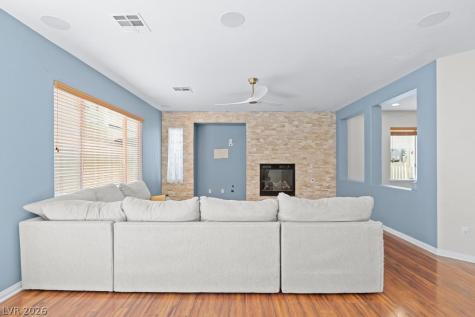 10029 Village Walk Avenue Las Vegas NV 89149