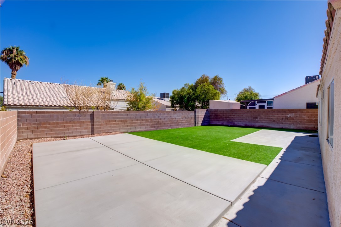5222 Puma Court North Las Vegas NV 89031