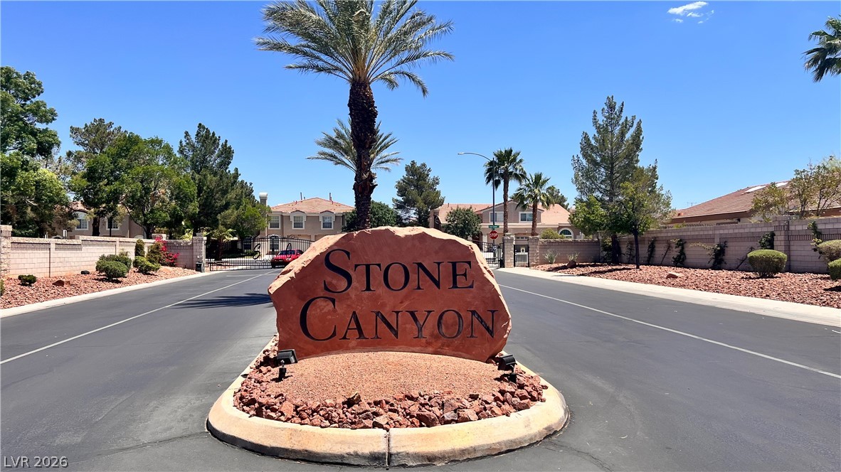 10127 Tumbling Tree Street Las Vegas NV 89183