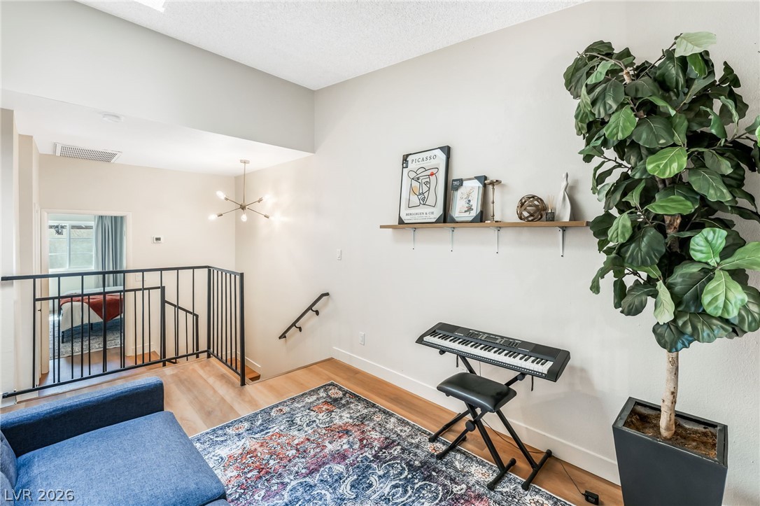 2471 Old Forge Lane 105 Las Vegas NV 89121