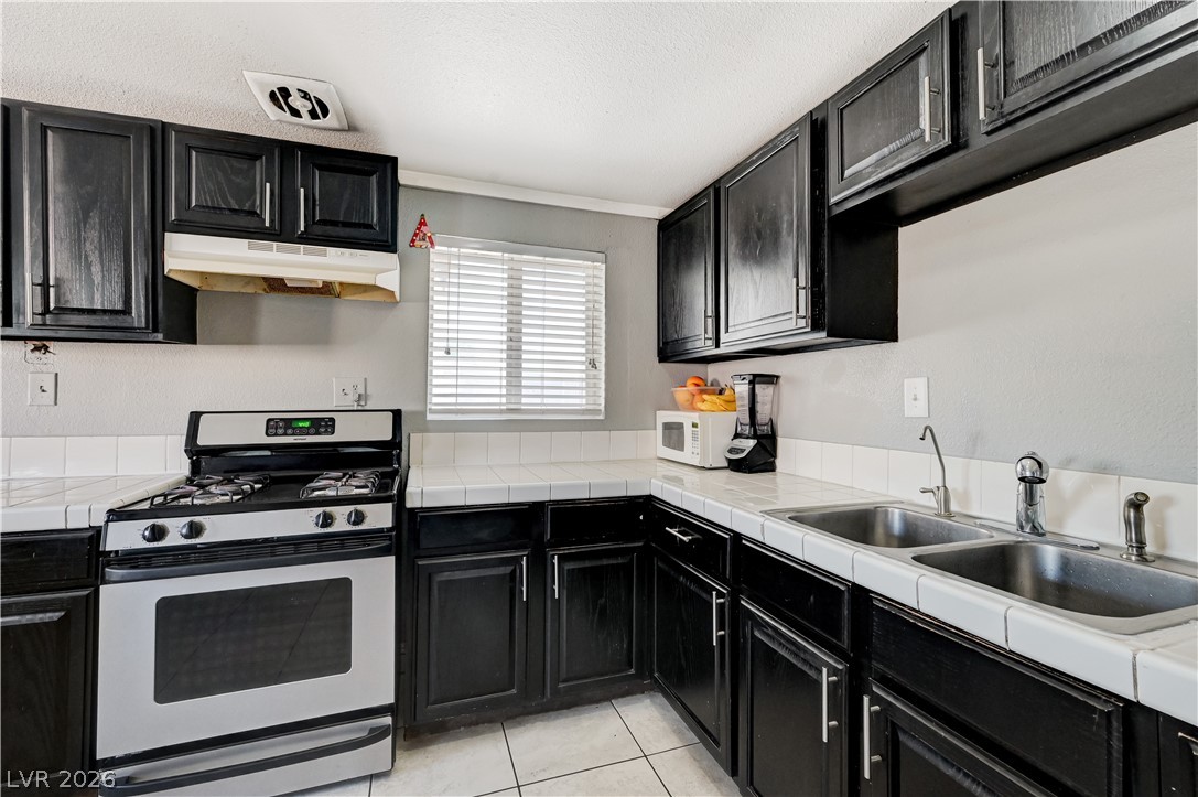 2829 Emmons Avenue North Las Vegas NV 89030