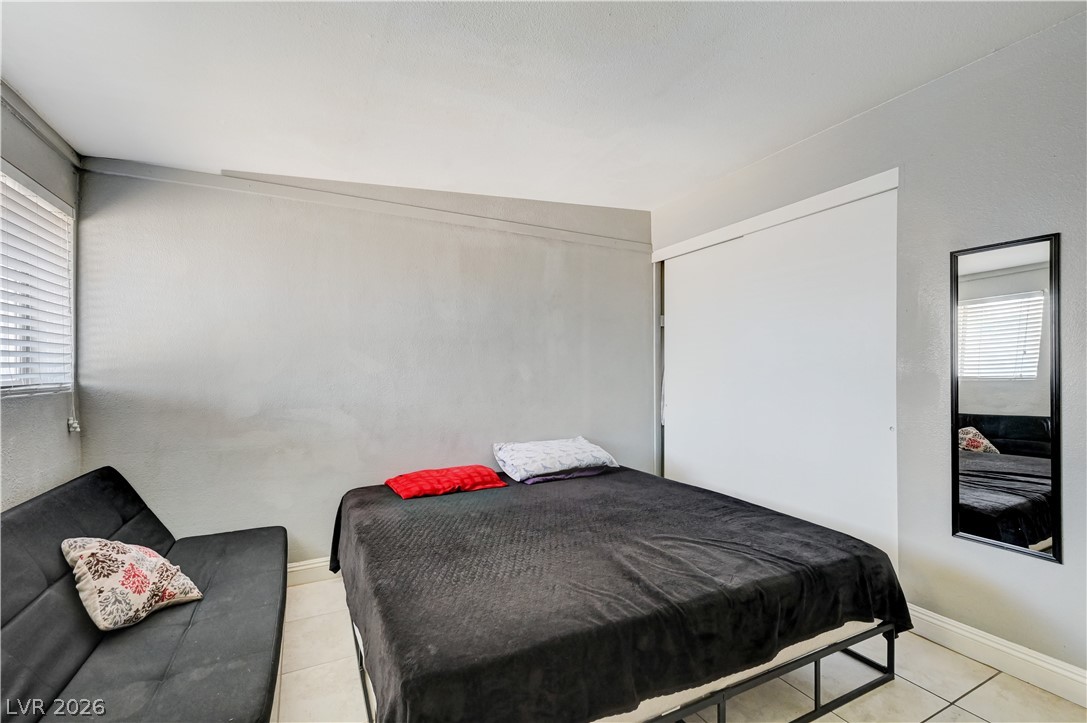 2829 Emmons Avenue North Las Vegas NV 89030
