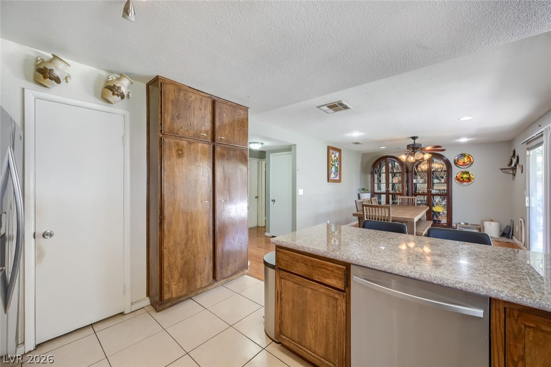 5823 East Monroe Avenue Las Vegas NV 89110