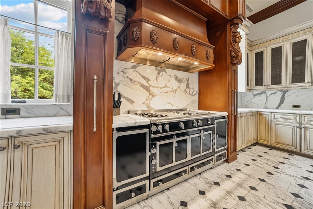 19 Eagles Landing Lane Las Vegas NV 89141
