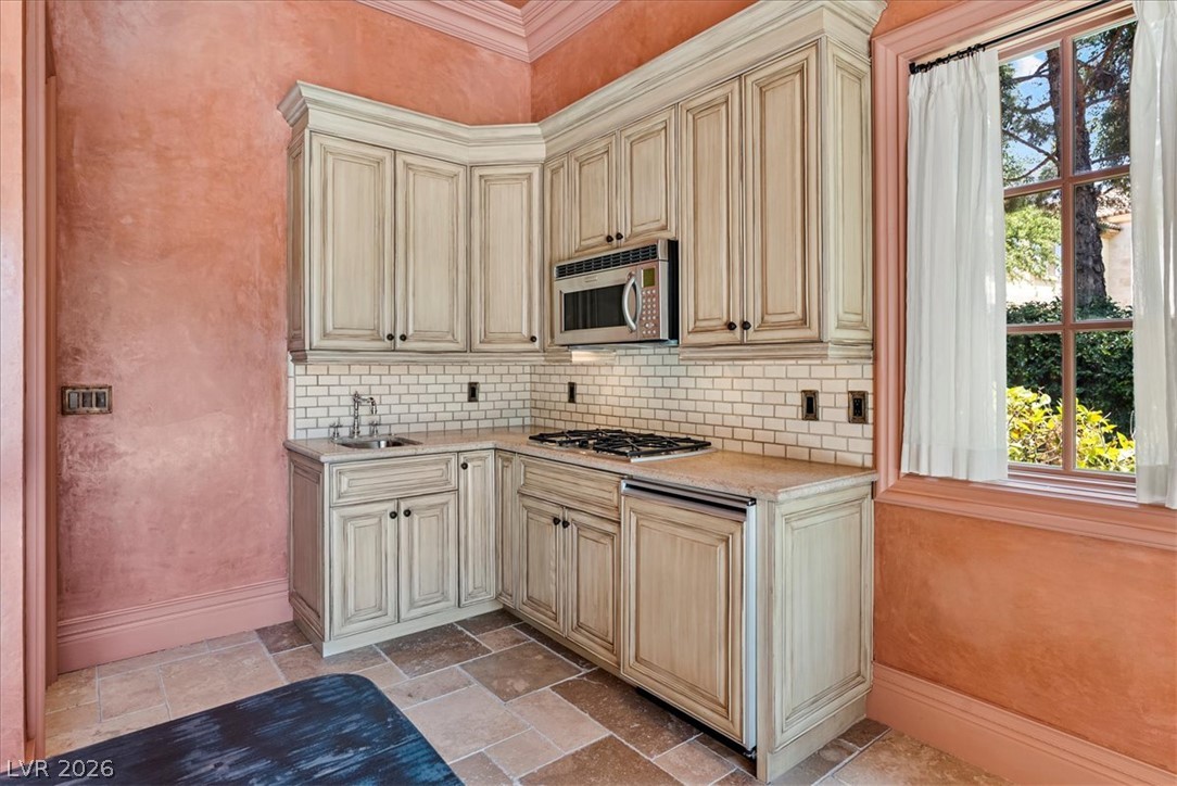 19 Eagles Landing Lane Las Vegas NV 89141