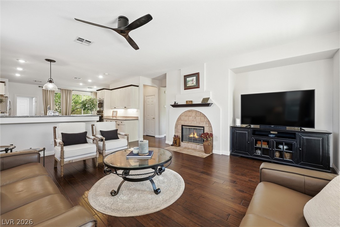 1360 Volturno Way Henderson NV 89052