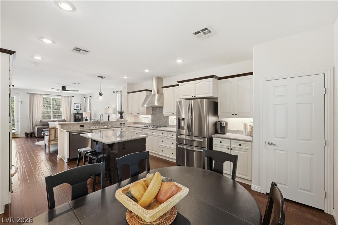 1360 Volturno Way Henderson NV 89052