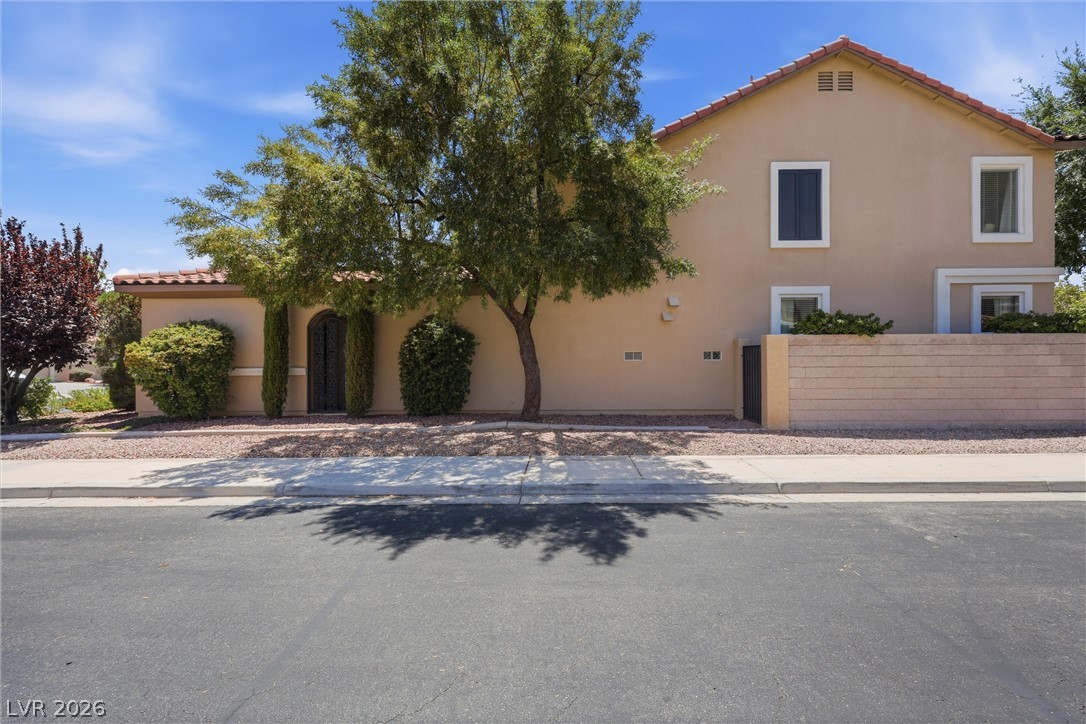 1360 Volturno Way Henderson NV 89052