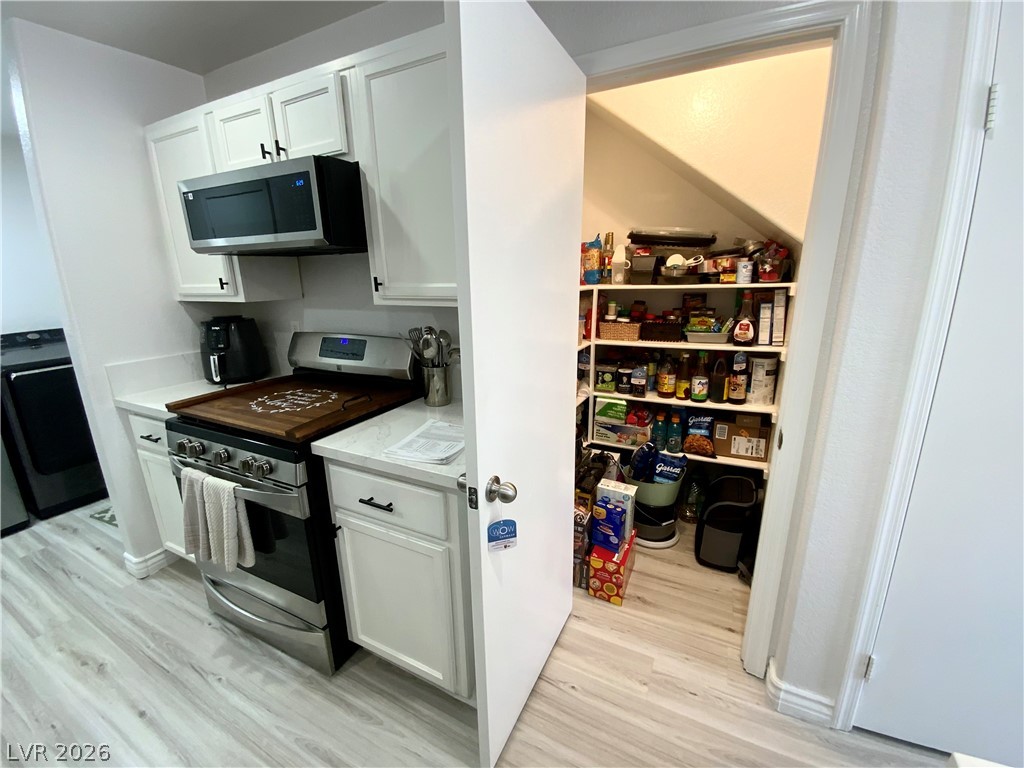 2748 North Stargate Street Las Vegas NV 89108