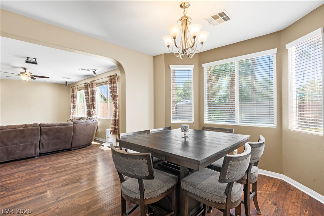 7628 Chase Hallow Street Las Vegas NV 89149