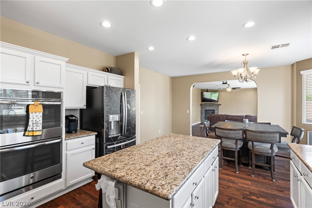 7628 Chase Hallow Street Las Vegas NV 89149