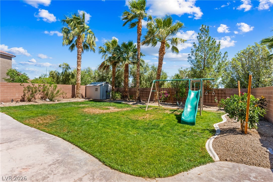 7628 Chase Hallow Street Las Vegas NV 89149