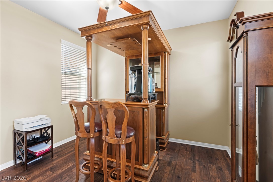 7628 Chase Hallow Street Las Vegas NV 89149