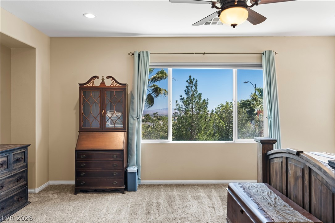 7628 Chase Hallow Street Las Vegas NV 89149