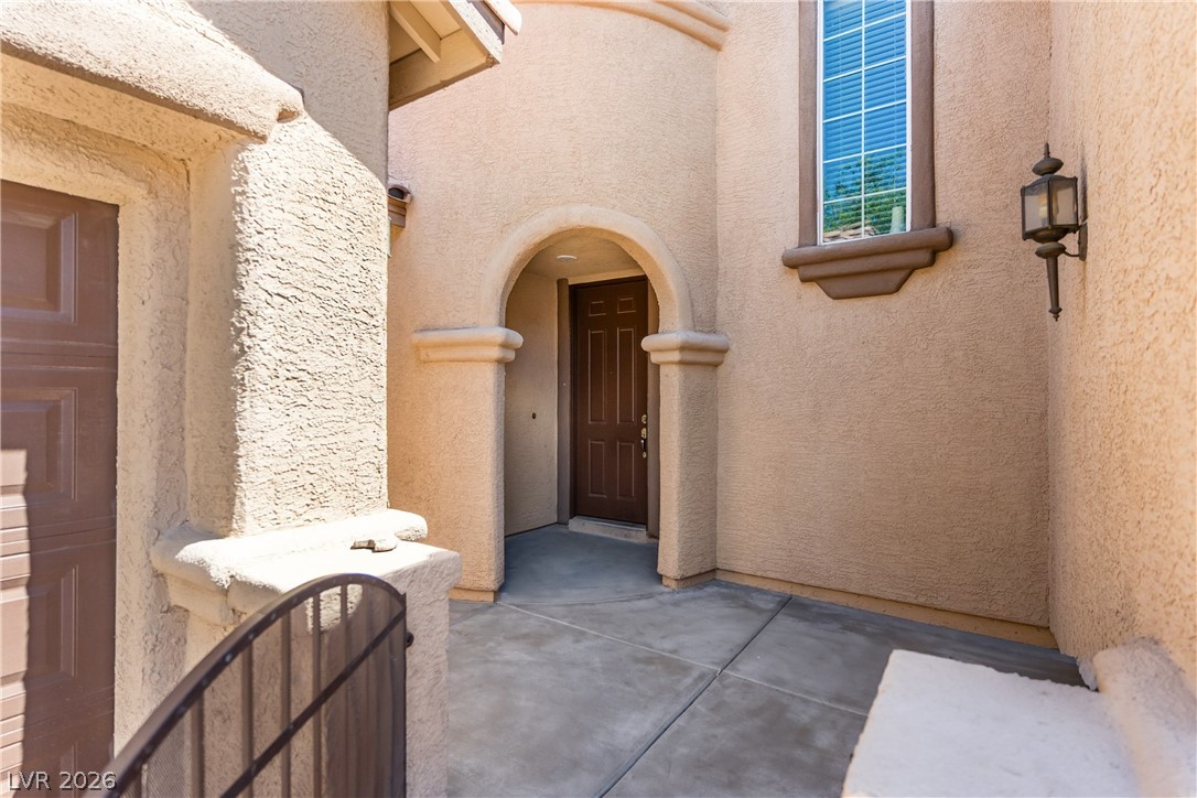 7628 Chase Hallow Street Las Vegas NV 89149