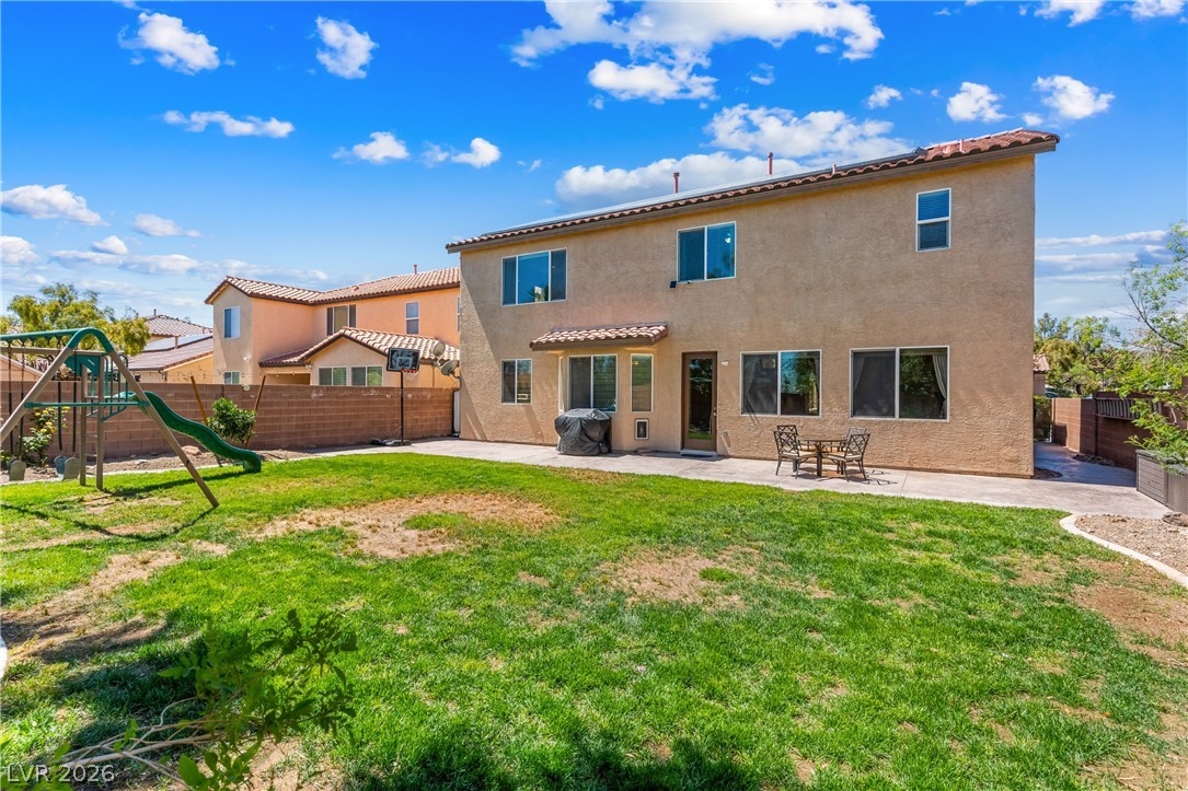 7628 Chase Hallow Street Las Vegas NV 89149