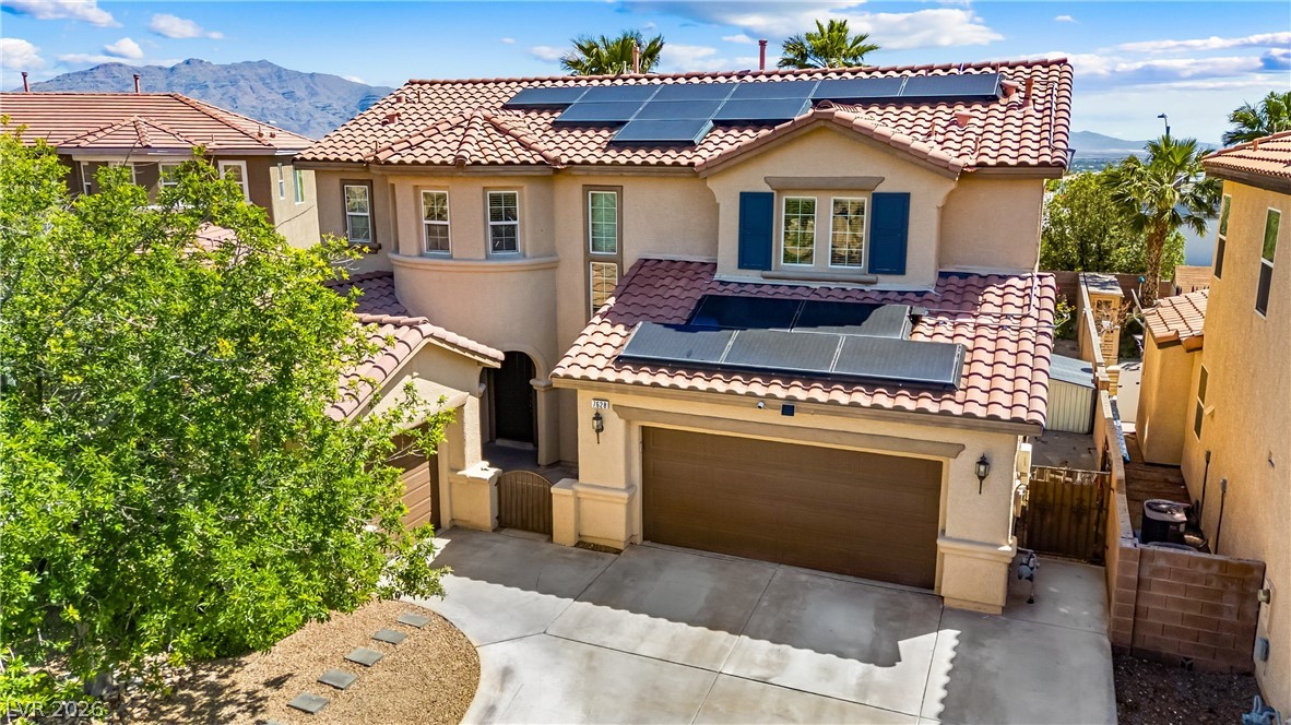 7628 Chase Hallow Street Las Vegas NV 89149