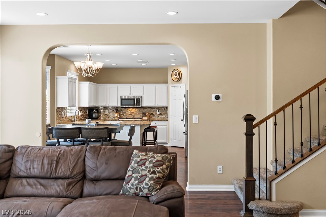 7628 Chase Hallow Street Las Vegas NV 89149