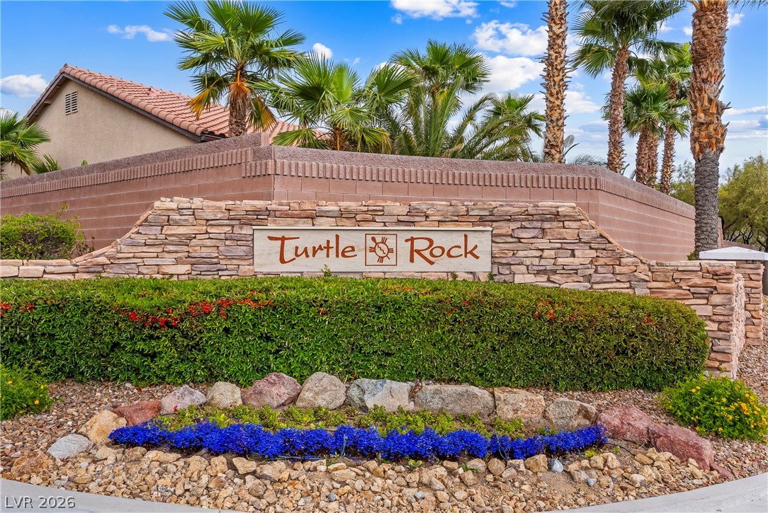 7628 Chase Hallow Street Las Vegas NV 89149