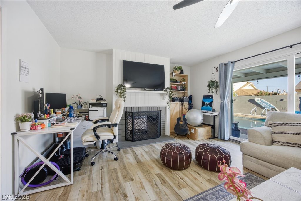 4207 Snead Drive Las Vegas NV 89107