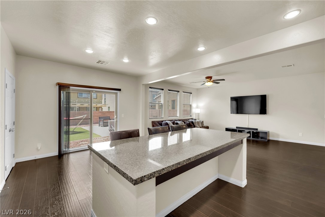 341 Morro Dunes Las Vegas NV 89031