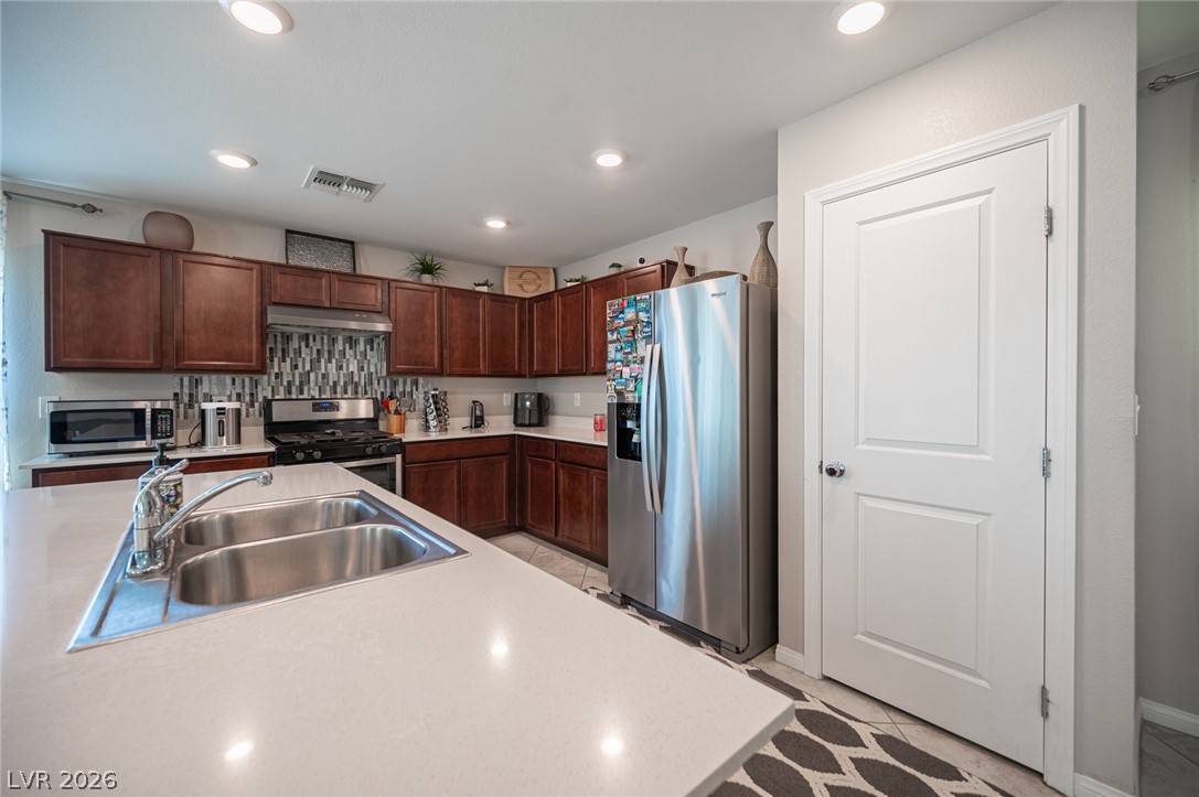 1227 Great Hollow Avenue North Las Vegas NV 89086