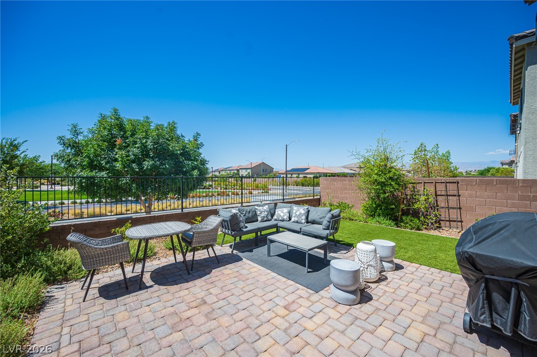 1227 Great Hollow Avenue North Las Vegas NV 89086