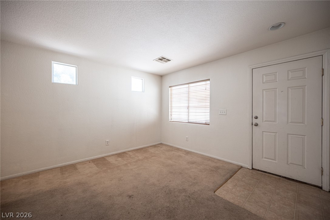 5242 Paradise Skies Avenue Las Vegas NV 89156