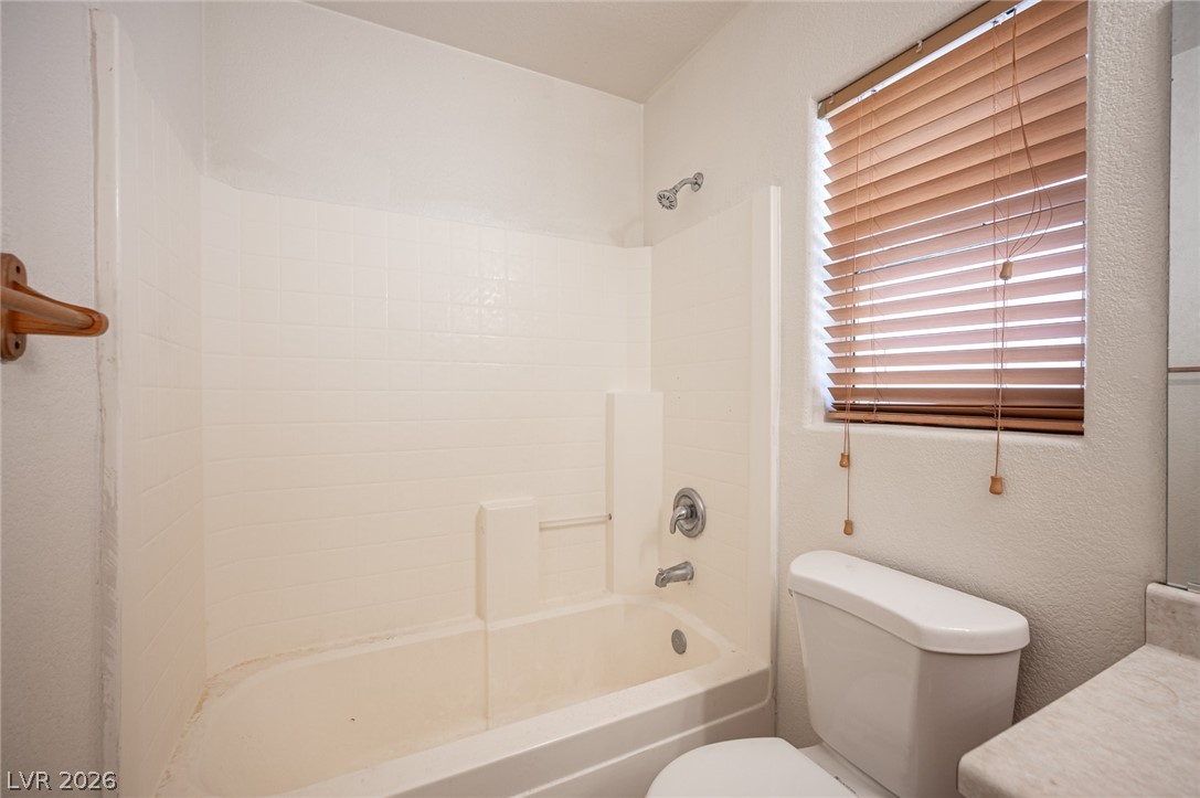 5242 Paradise Skies Avenue Las Vegas NV 89156