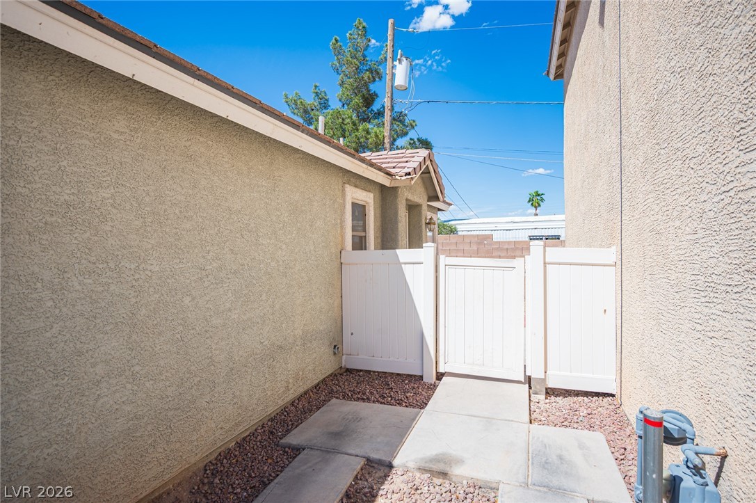 5242 Paradise Skies Avenue Las Vegas NV 89156