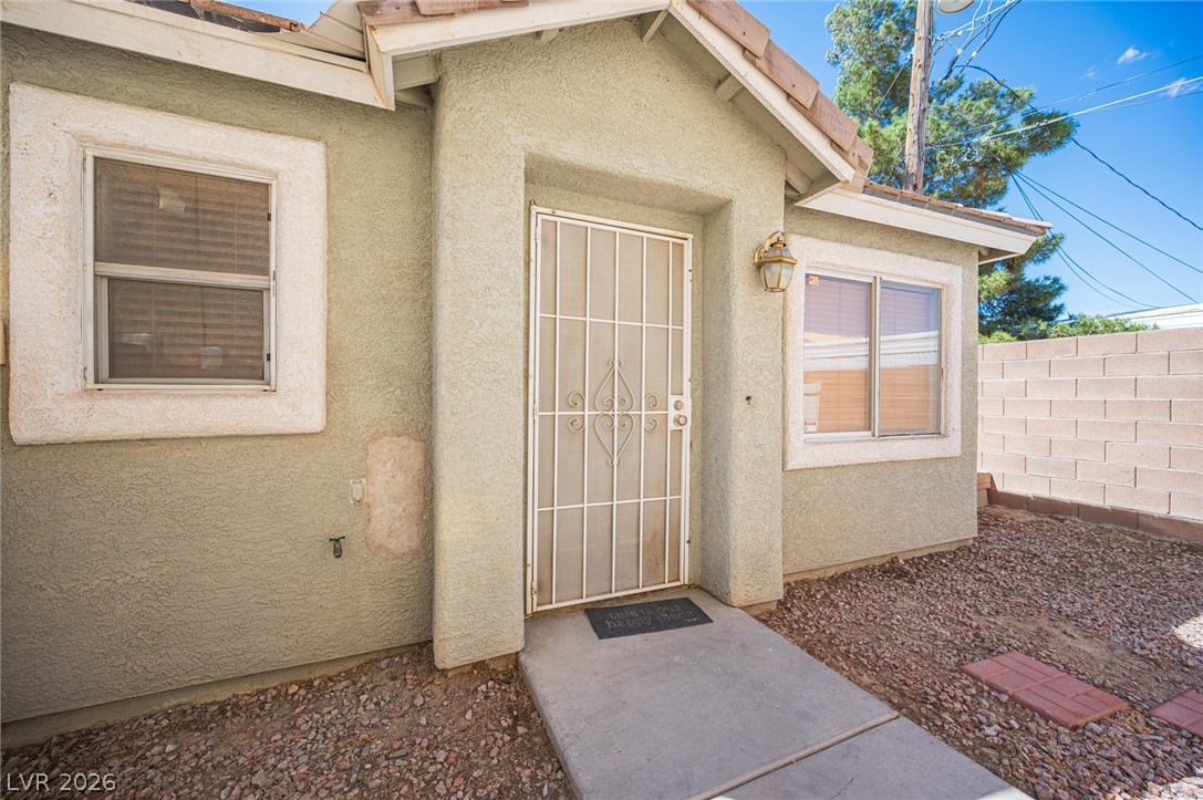 5242 Paradise Skies Avenue Las Vegas NV 89156