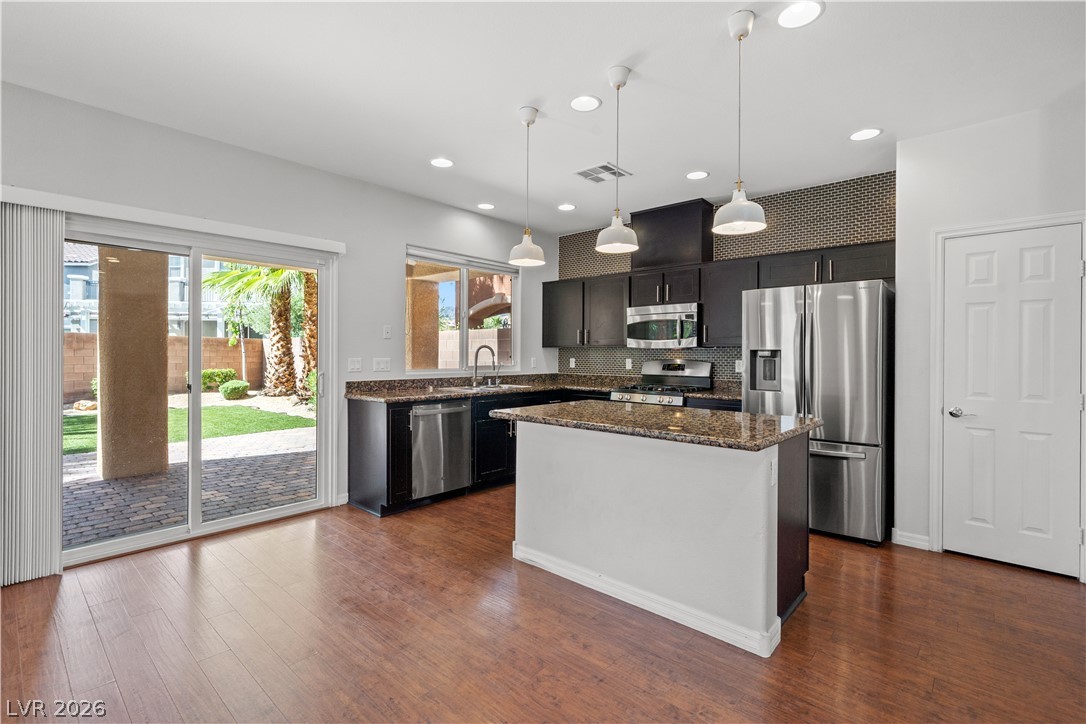 1021 Chestnut Chase Street Las Vegas NV 89138