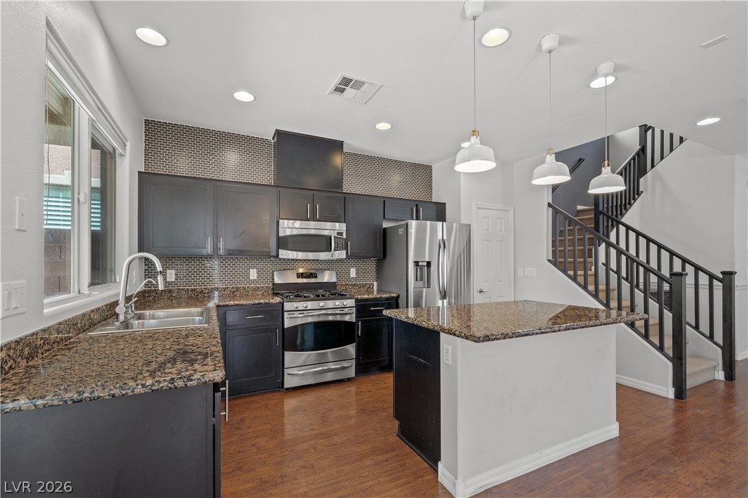 1021 Chestnut Chase Street Las Vegas NV 89138