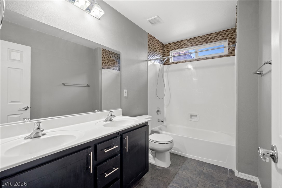 1021 Chestnut Chase Street Las Vegas NV 89138