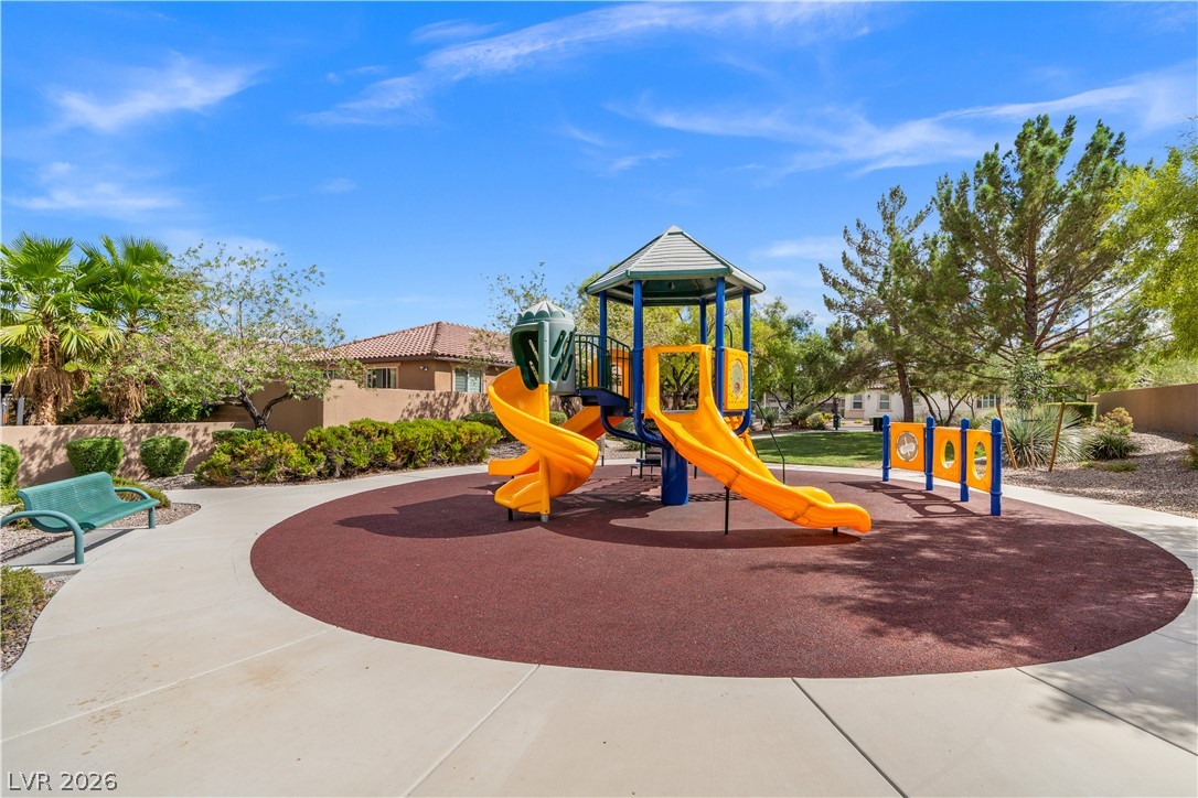 1021 Chestnut Chase Street Las Vegas NV 89138