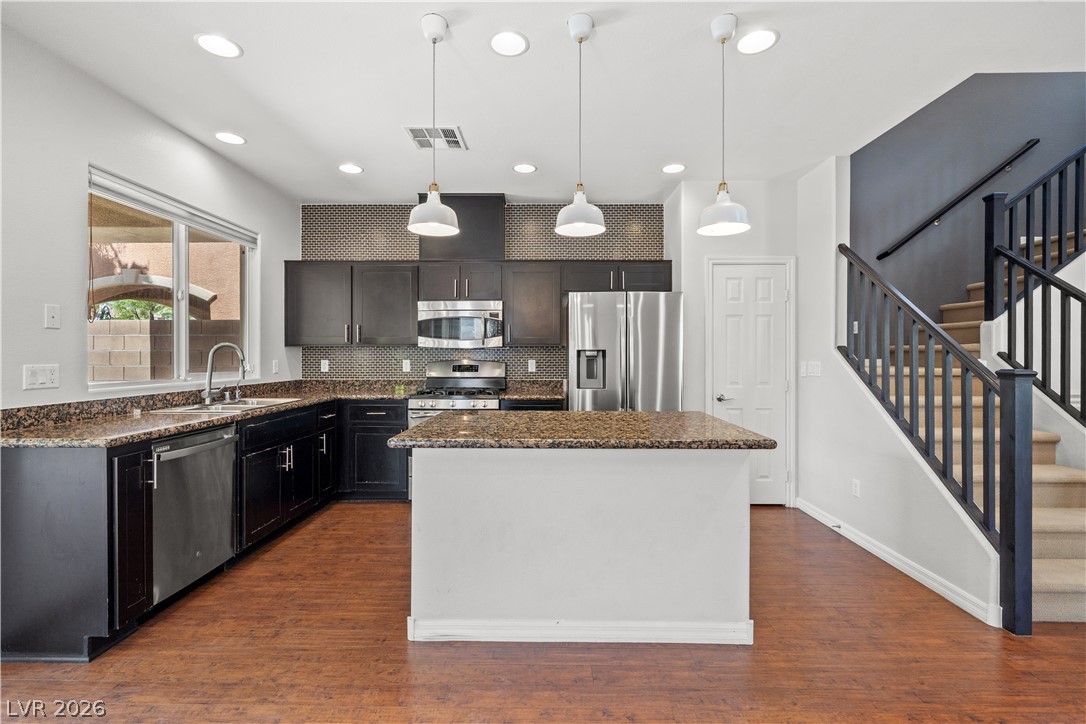 1021 Chestnut Chase Street Las Vegas NV 89138
