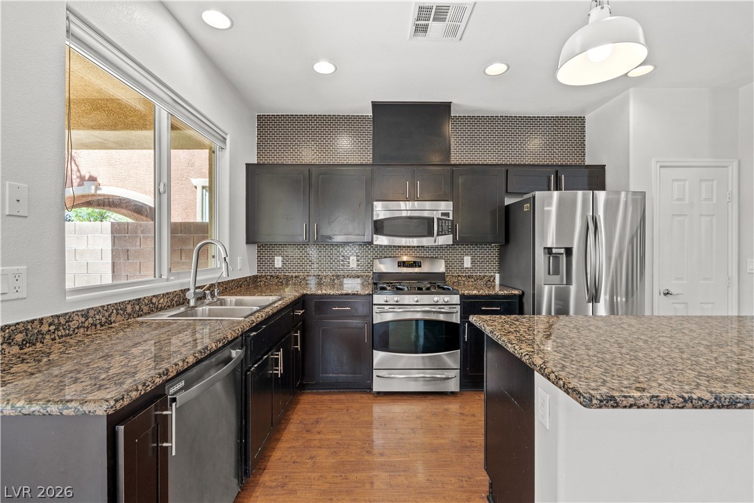 1021 Chestnut Chase Street Las Vegas NV 89138