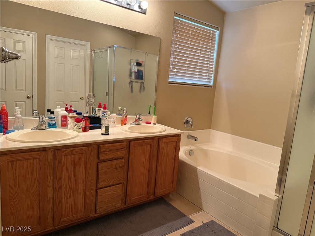3844 Hollycroft Drive North Las Vegas NV 89081
